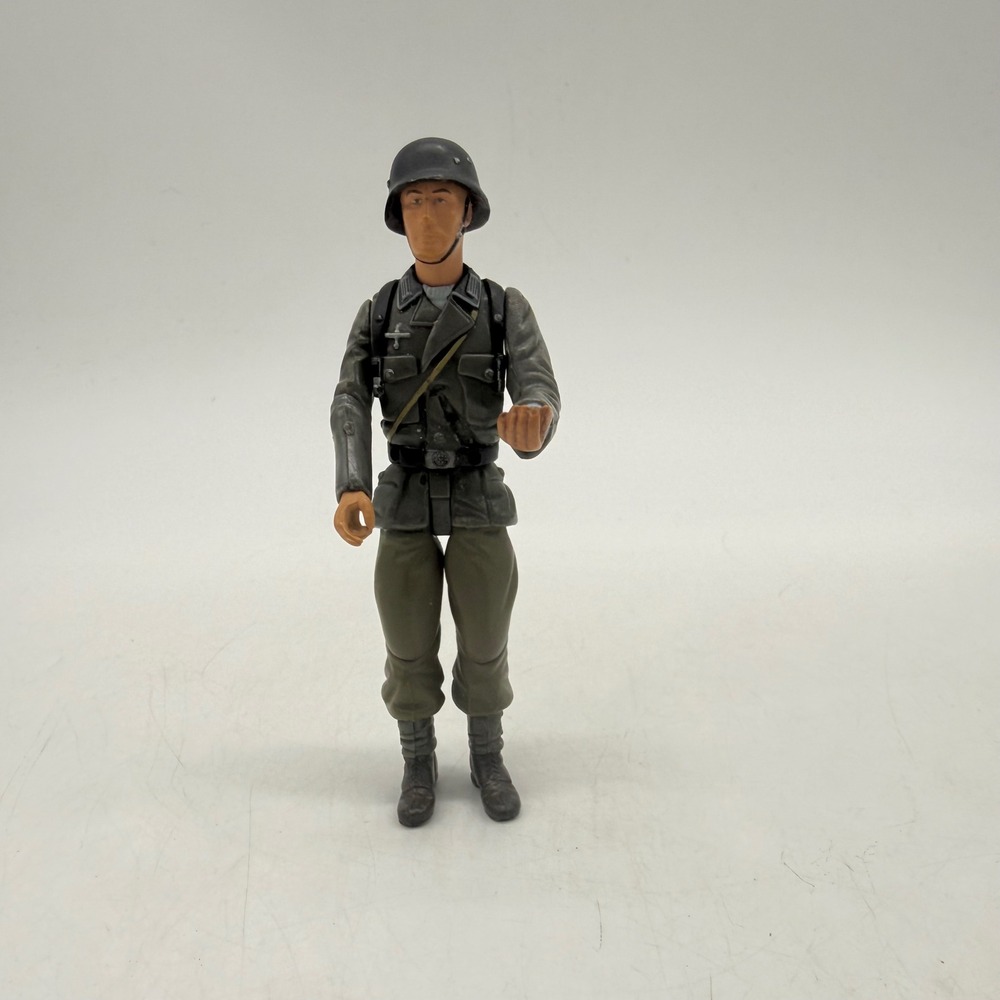 21st Century Toys Ultimate Soldier WW2 German Army Soldier Figure Incomplete